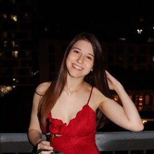 Meet your Posher, Samantha